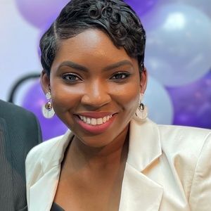 Meet your Posher, Tiffany